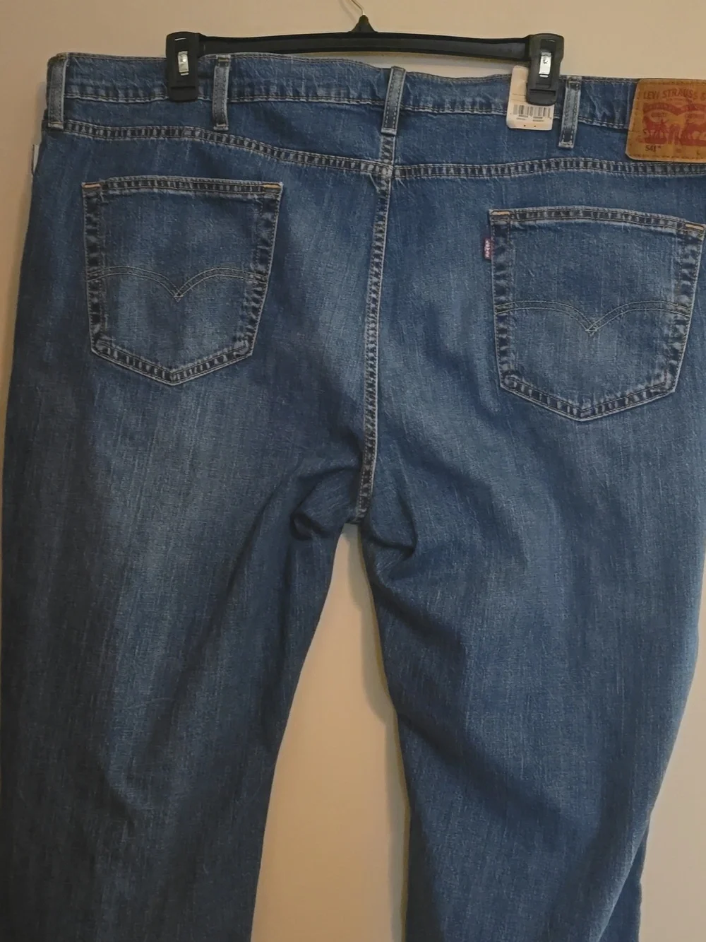 New Levi's 541‎ Men's 50x30 Athletic Taper Medium Wash Distress Jeans